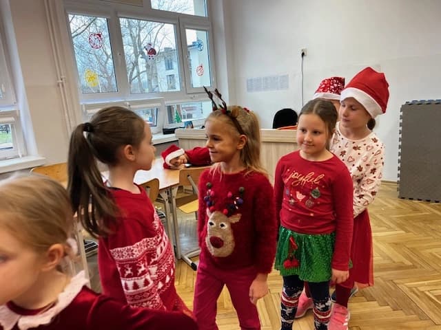 Rozmawiamy o emocjach - kolejne zajęcia "Spójrz inaczej" w 1a