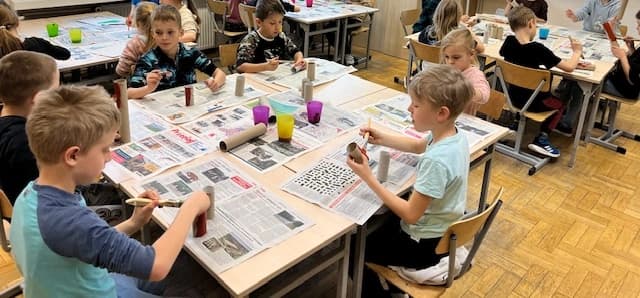 Ekologiczny projekt klasy 1a - Symbioza natury, miododajne drzewo