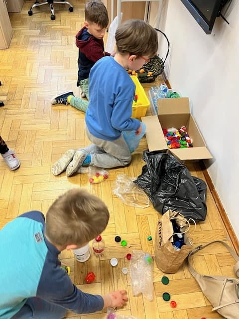 Ekologiczny projekt klasy 1a - Symbioza natury, miododajne drzewo