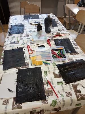 Zajęcia KOLOROWA PLASTYKA