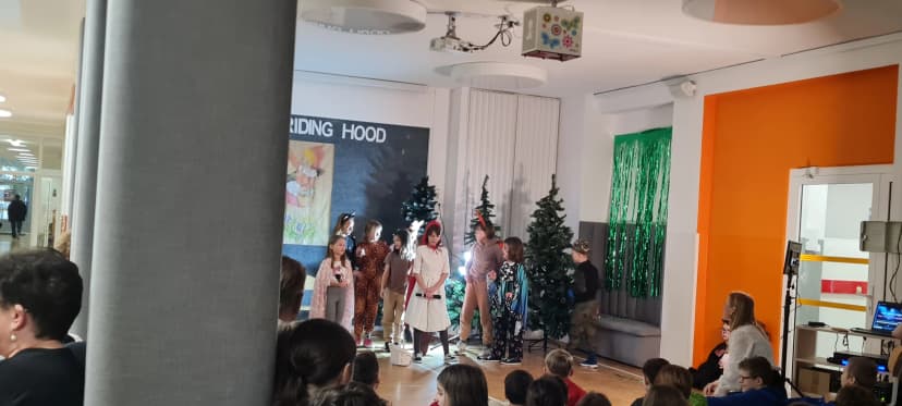 Przedstawienie "Kopciuszek" w języku angielskim