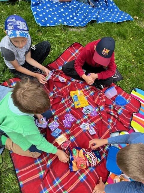 Kolejny nieZWYKŁY dzień w 1a - piknik rekreacyjno-sportowy