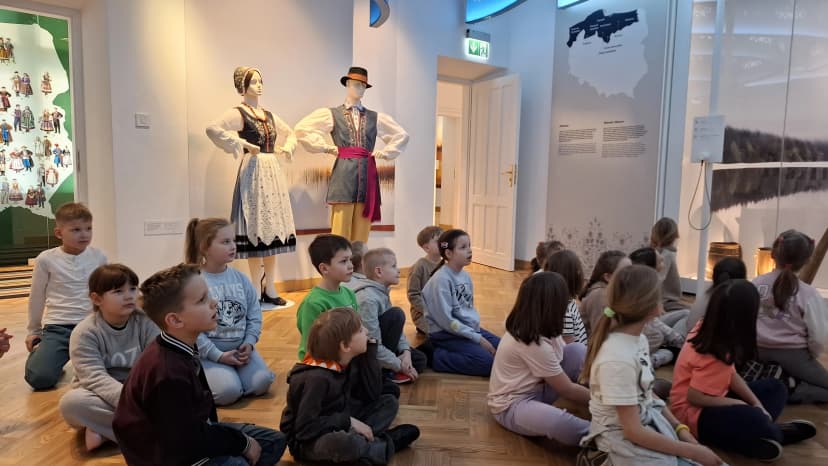 Centrum Folkloru- wycieczka kl I b