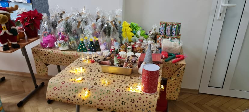 Kiermasz ŚWIATECZNY