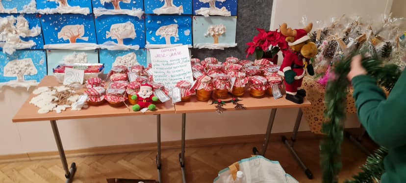 Kiermasz ŚWIATECZNY