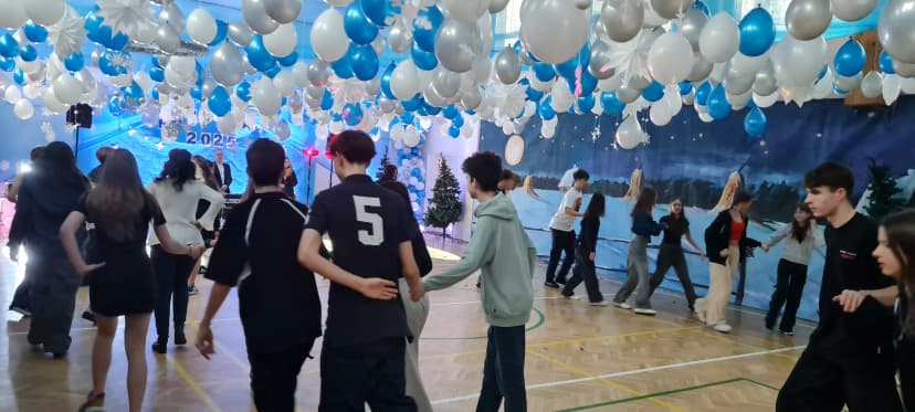 BAL KARNAWAŁOWY - klas 7-8