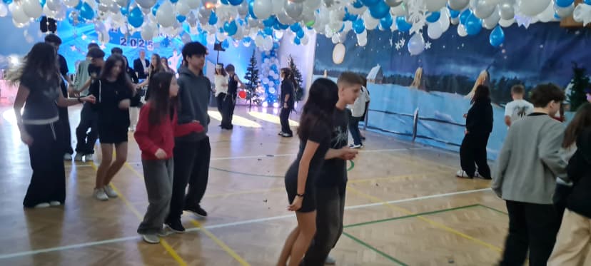 BAL KARNAWAŁOWY - klas 7-8