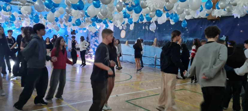 BAL KARNAWAŁOWY - klas 7-8