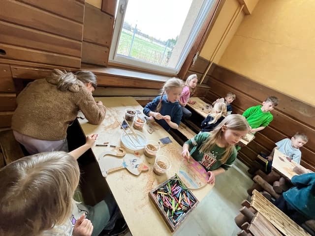 Wycieczka do stolarni - klasa 1a i 1b