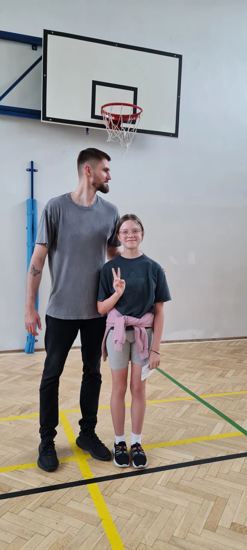 Karol Kłos - siatkarz, reprezentant Polski - nasz były uczeń :)