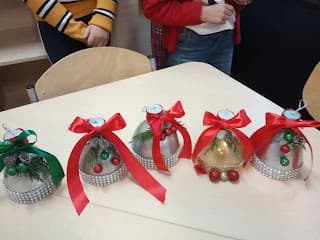 Dzyń, dzyń, dzyń...