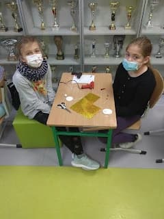 Aniołki w szkolnej świetlicy