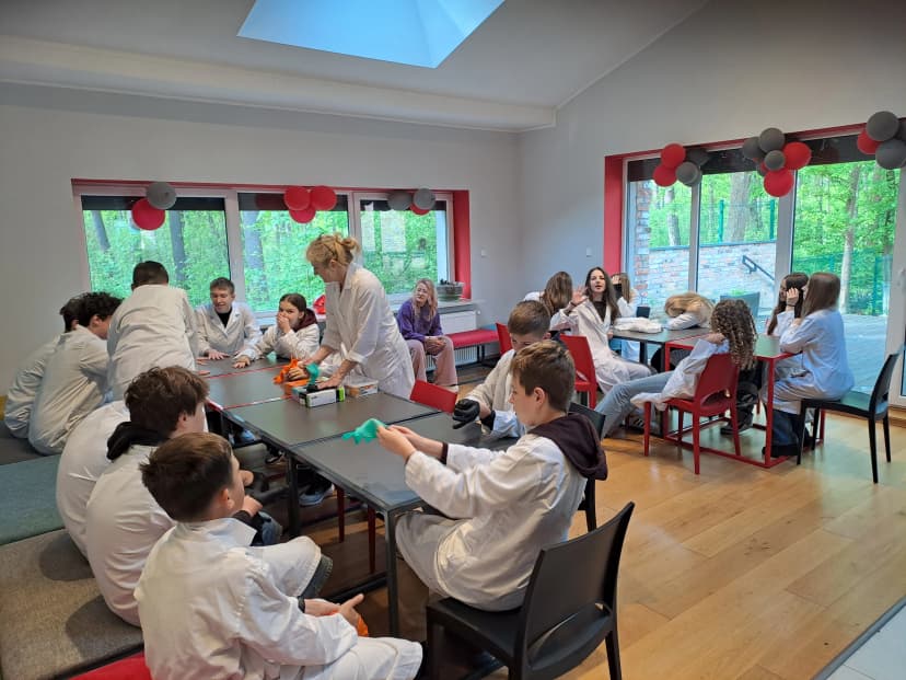 Wycieczka do Labosfery - klasa 7a