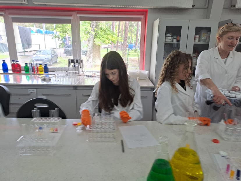 Wycieczka do Labosfery - klasa 7a