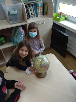 Palcem po globusie...