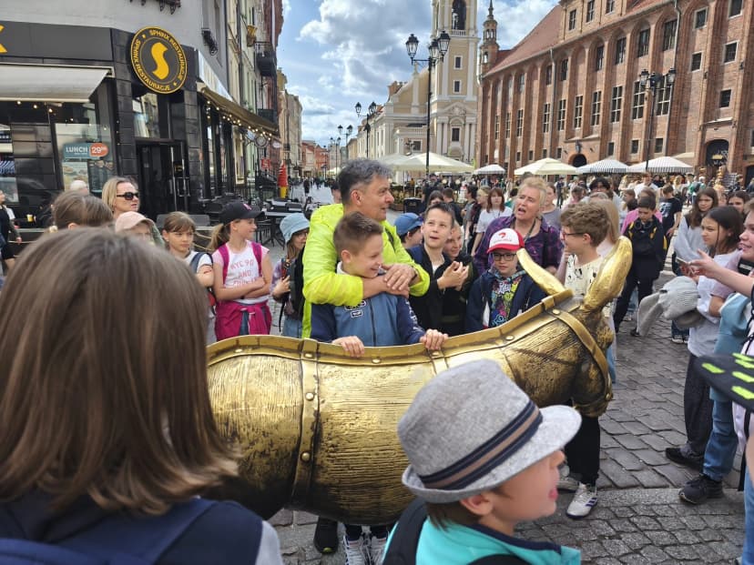 Klasa 4 a i 4 b w Toruniu