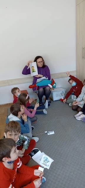 Klasa 1b spotyka się z kameleonem Leonem