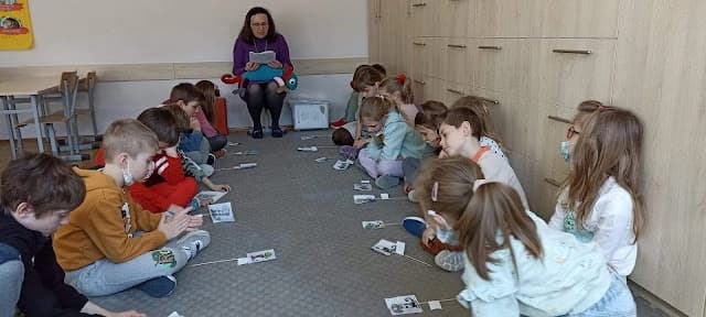 Klasa 1b spotyka się z kameleonem Leonem