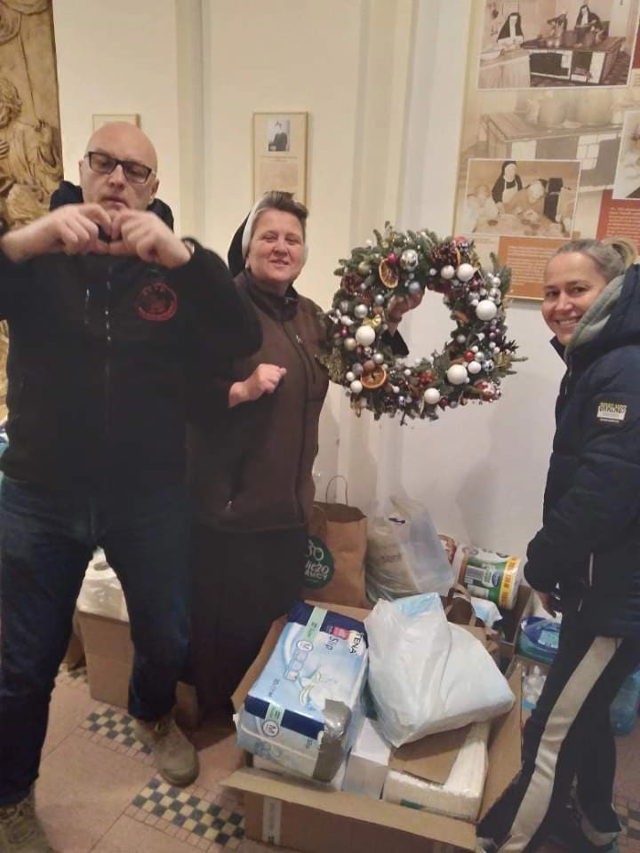 Hospicjum Sióstr Felicjanek - Paczka inna niż wszystkie