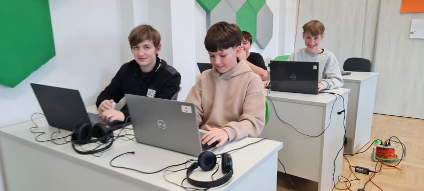 Informatyka - klasa 6 a