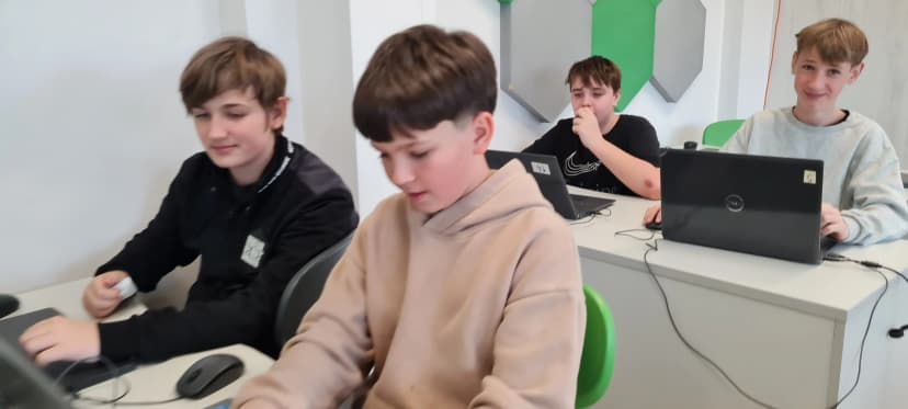 Informatyka - klasa 6 a