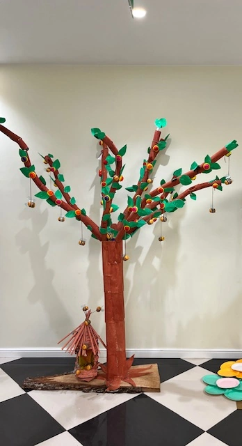 Drzewo za drzewo - 1a zasadziła swoją nagrodę - zdjęcie 2