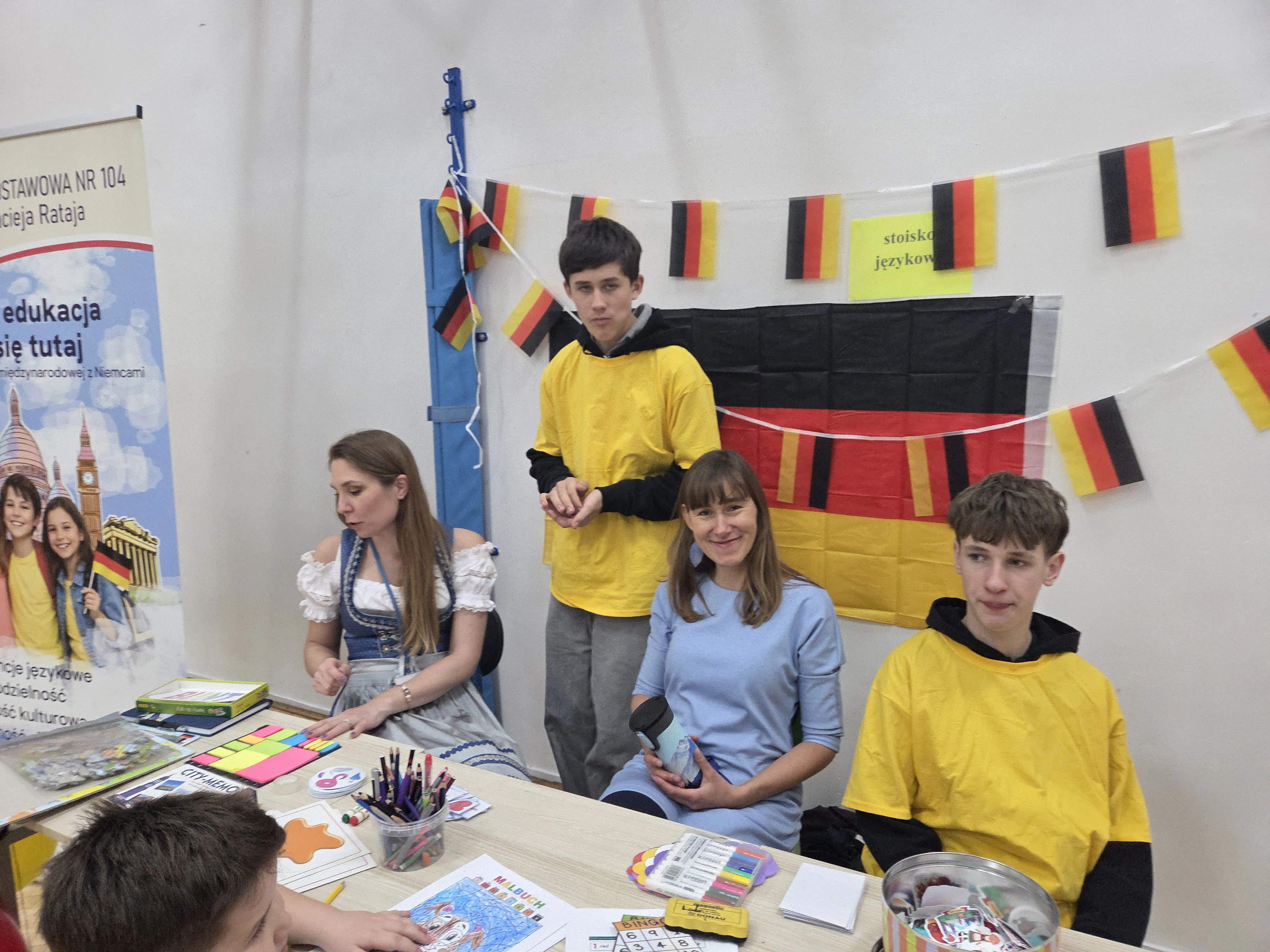 DZIEŃ OTWARTY W SP 104 - zdjęcie 6