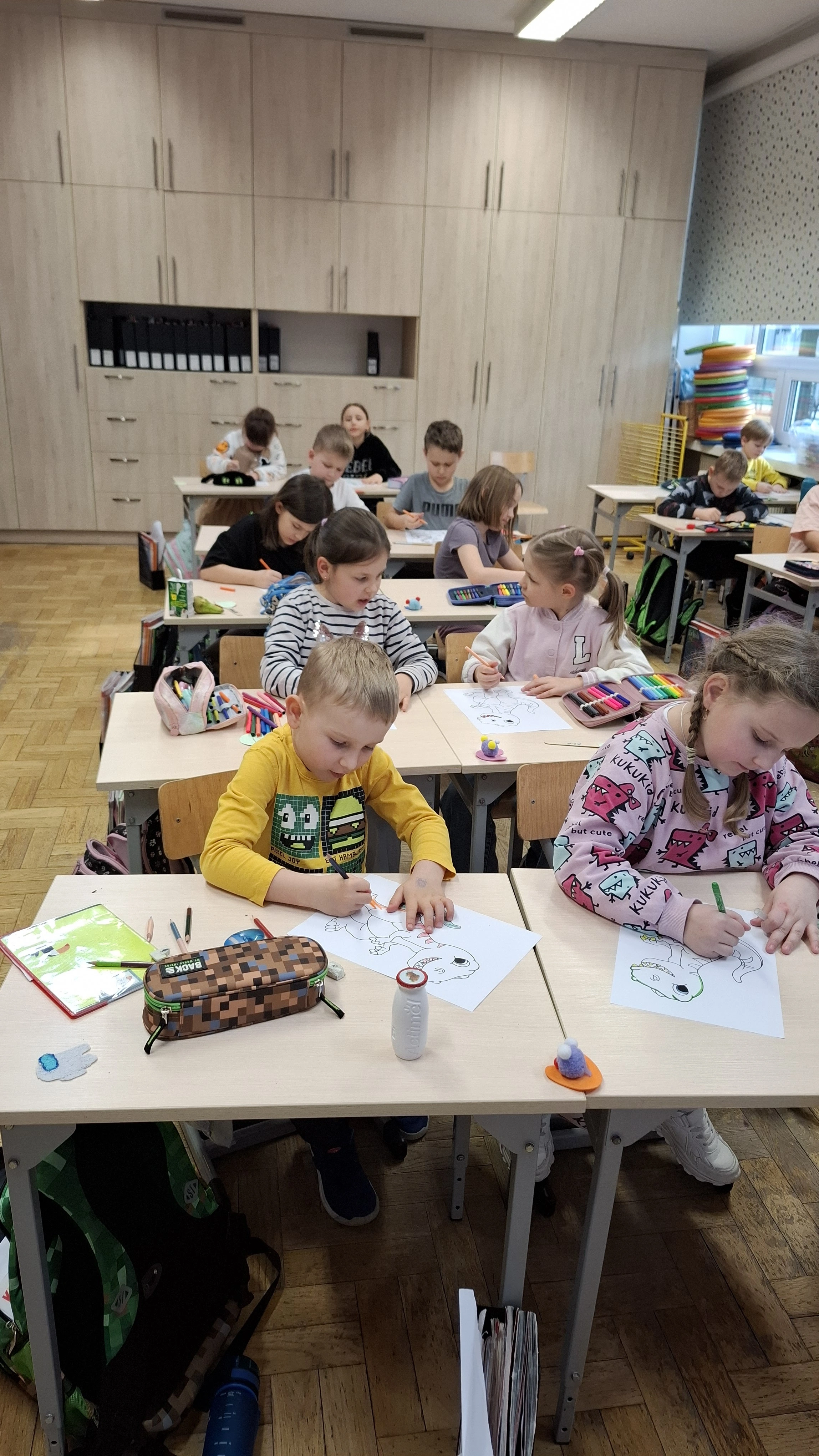 Dzień Dinozaura- w kl. 1b - zdjęcie 4