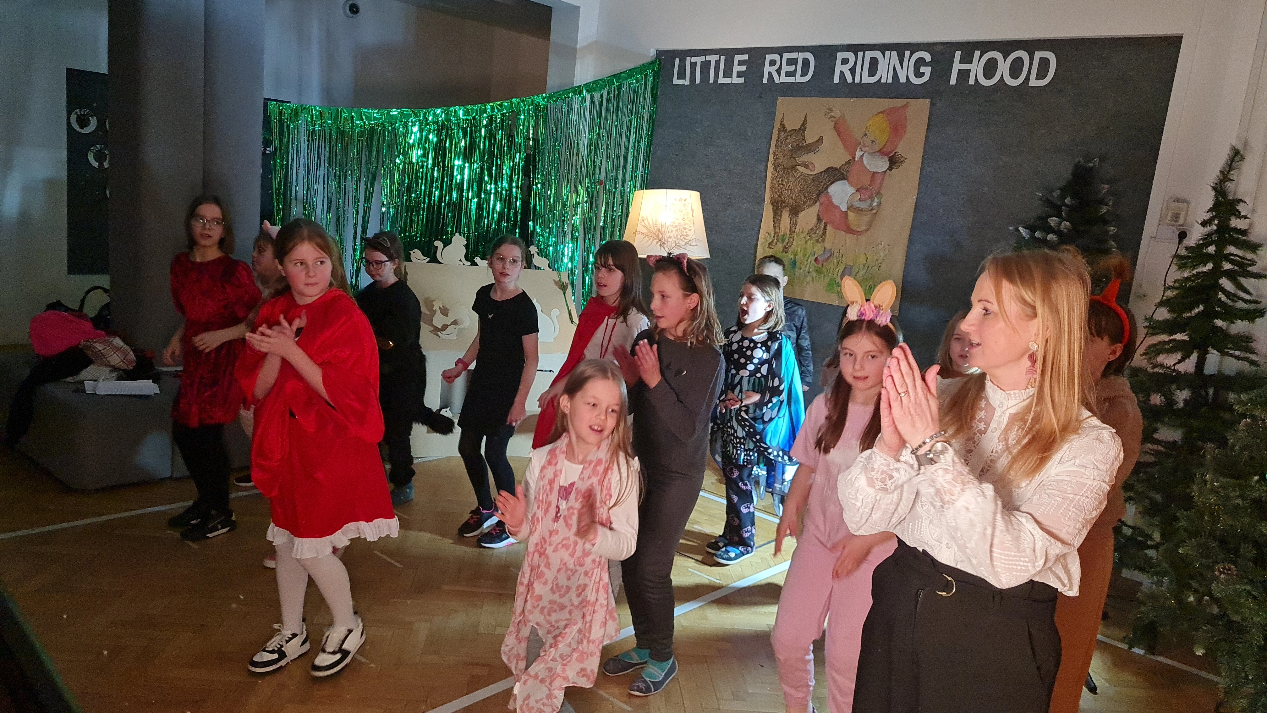 Przedstawienie "Kopciuszek" w języku angielskim - zdjęcie 1