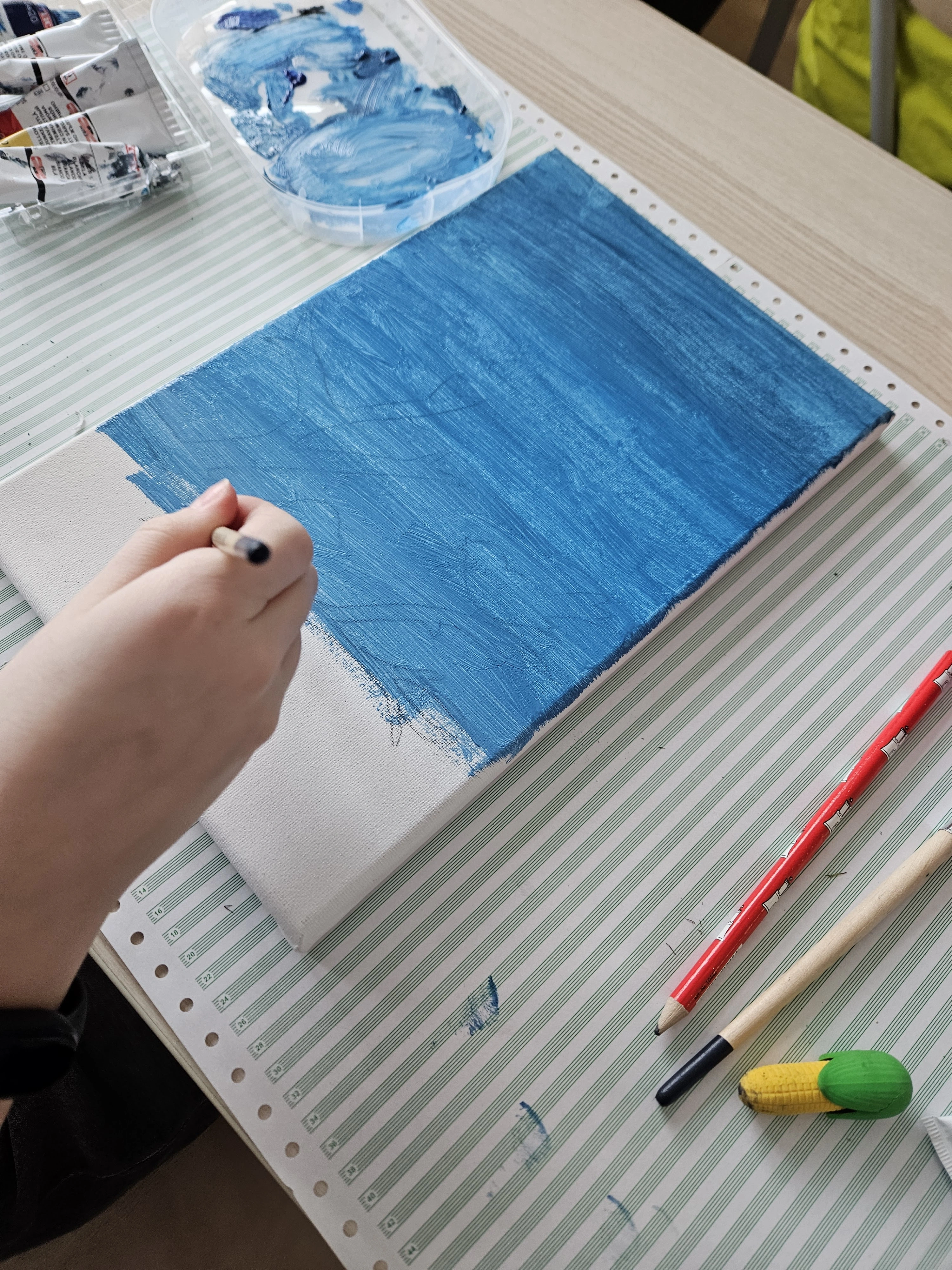 Malowanie akrylami na płótnie kl.VIIa VIIb - zdjęcie 4