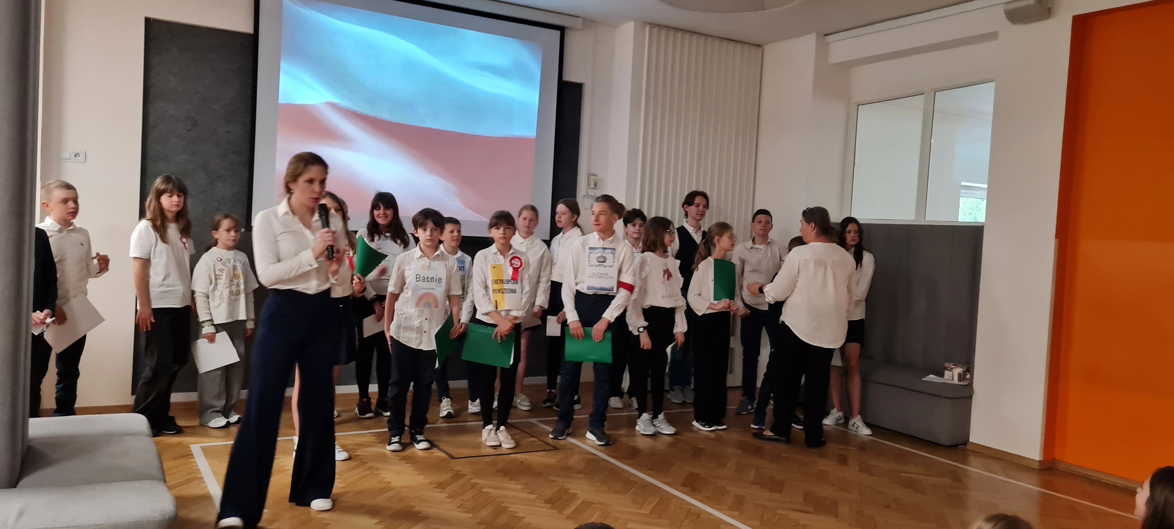 Apel - 3 MAJA - zdjęcie 1