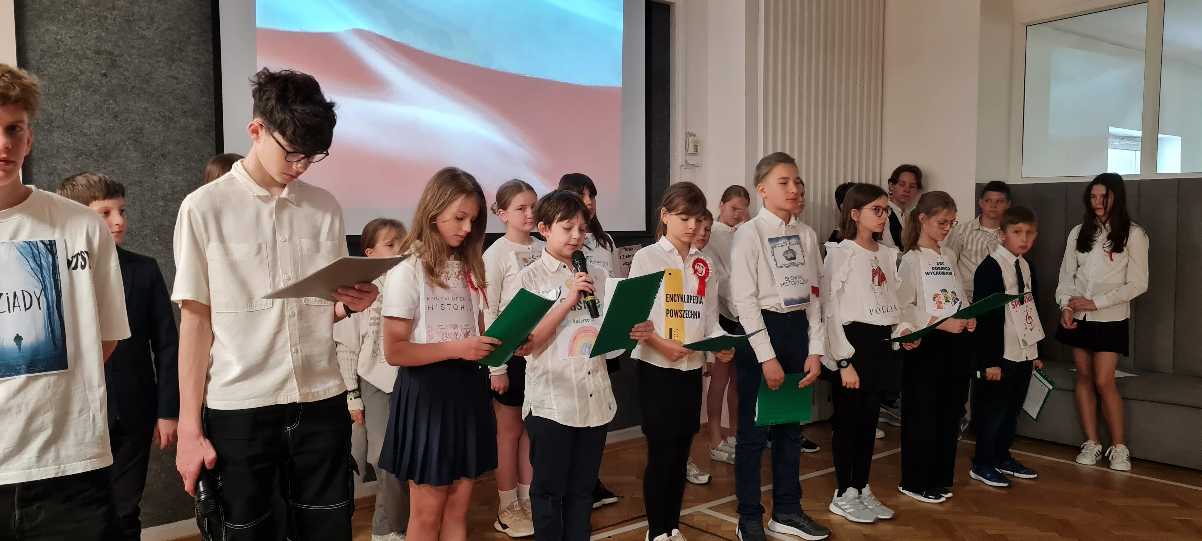 Apel - 3 MAJA - zdjęcie 2