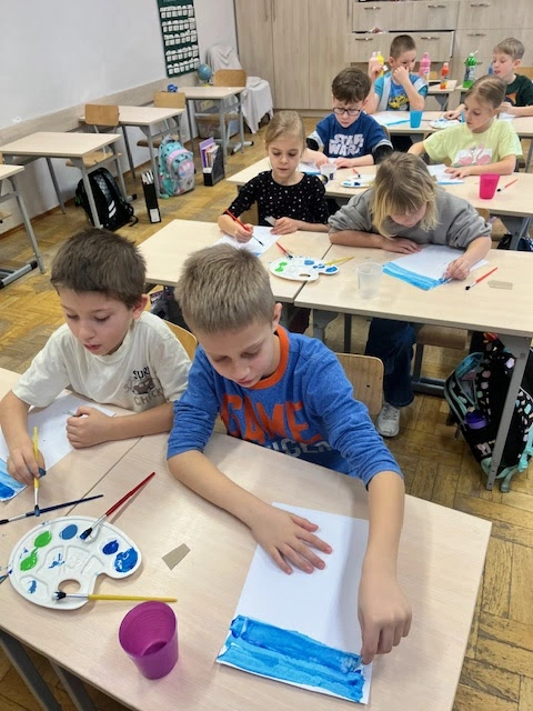 Podglądamy wiosnę - artystycznie w 1a - zdjęcie 4