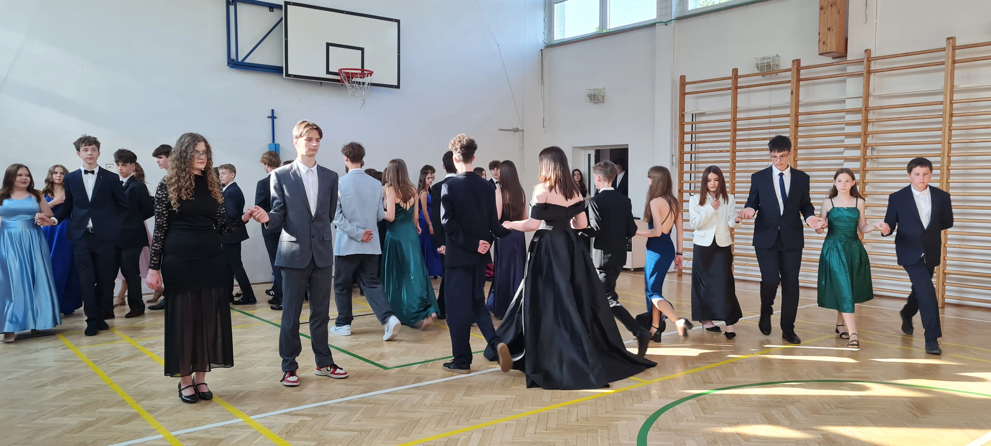 BAL ÓSMYCH KLAS - zdjęcie 2