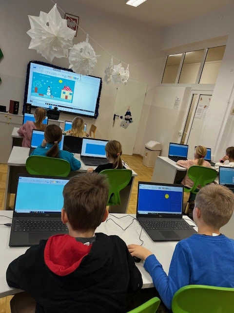 Informatyka w 1a - zima w Paincie - zdjęcie 2