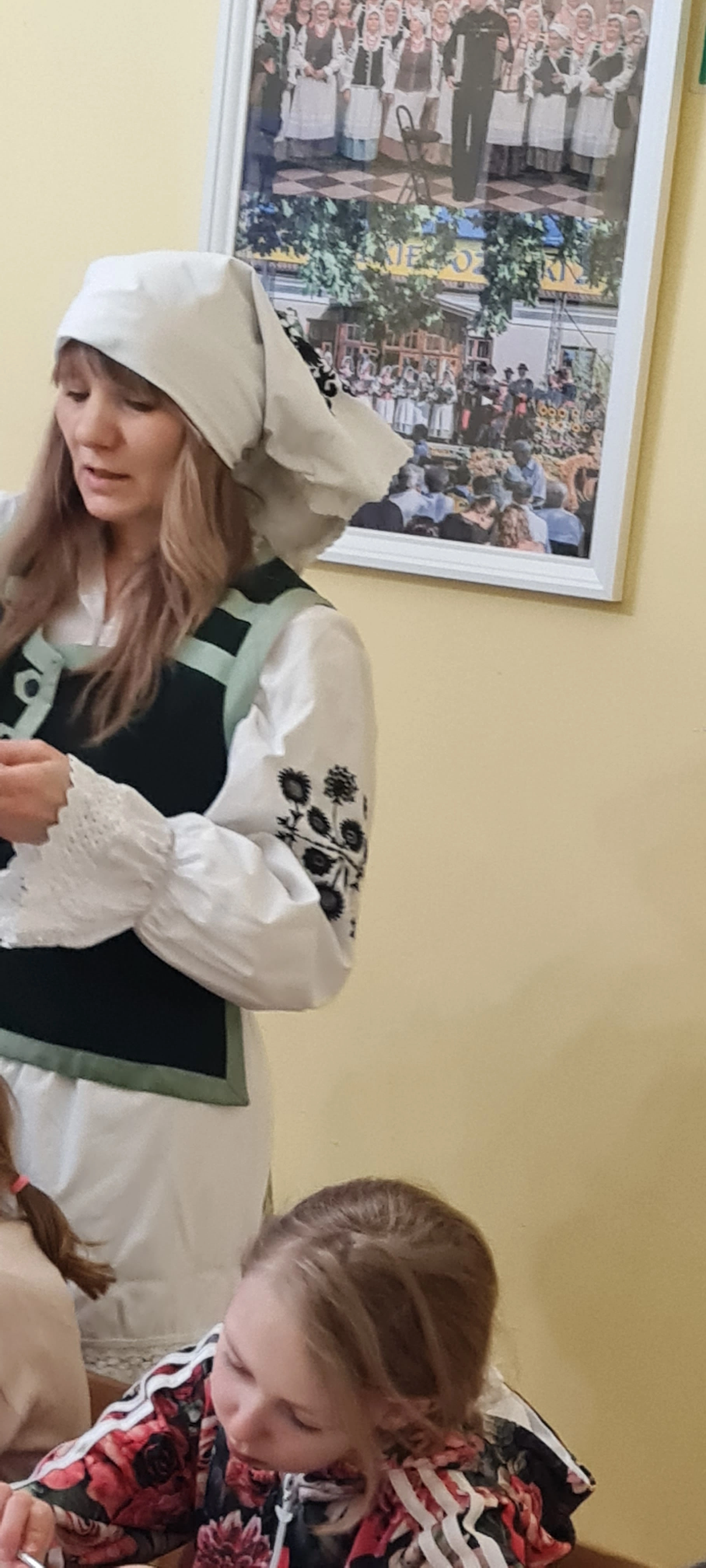 ZIMA W MIESCIE 2025 - warsztaty ludowe - zdjęcie 2