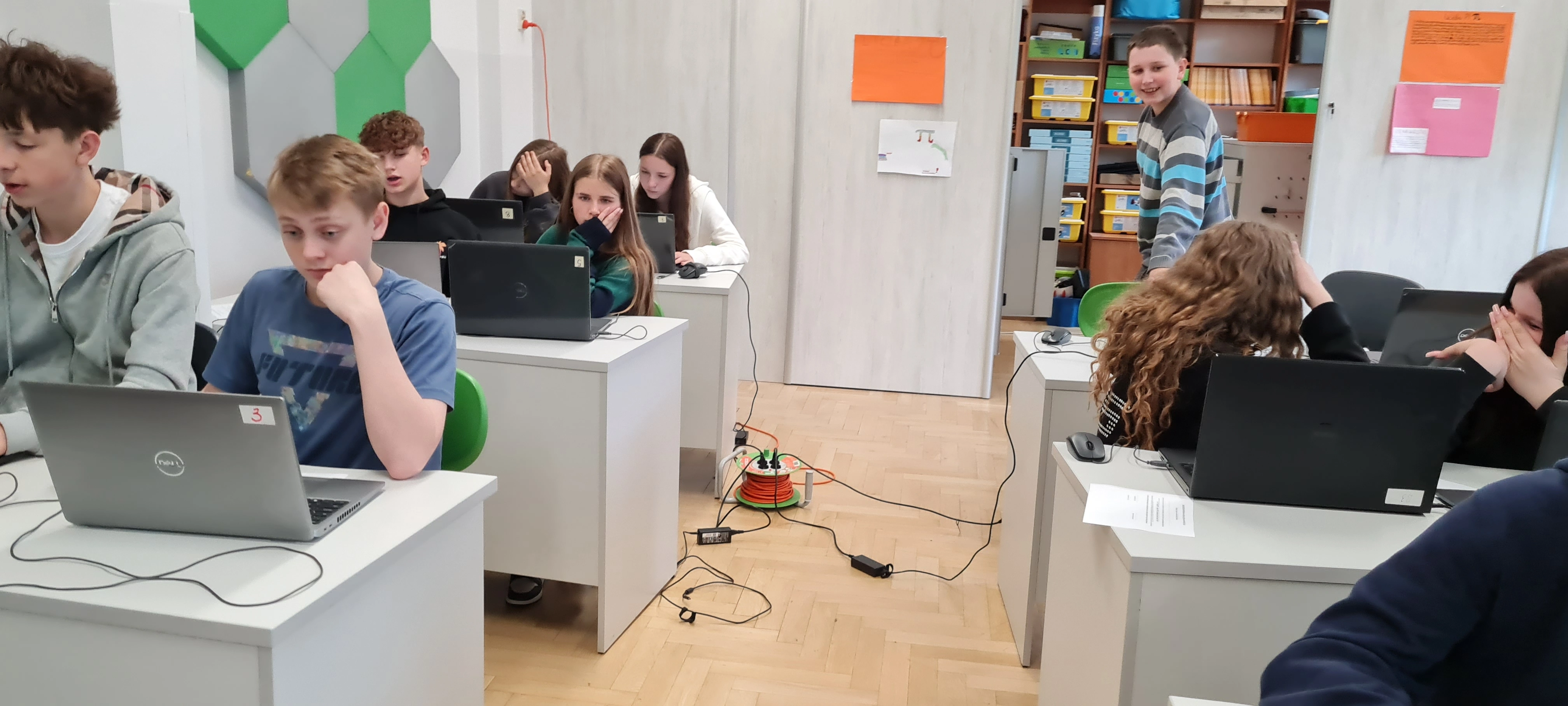 8 a- informatyka - zdjęcie 3