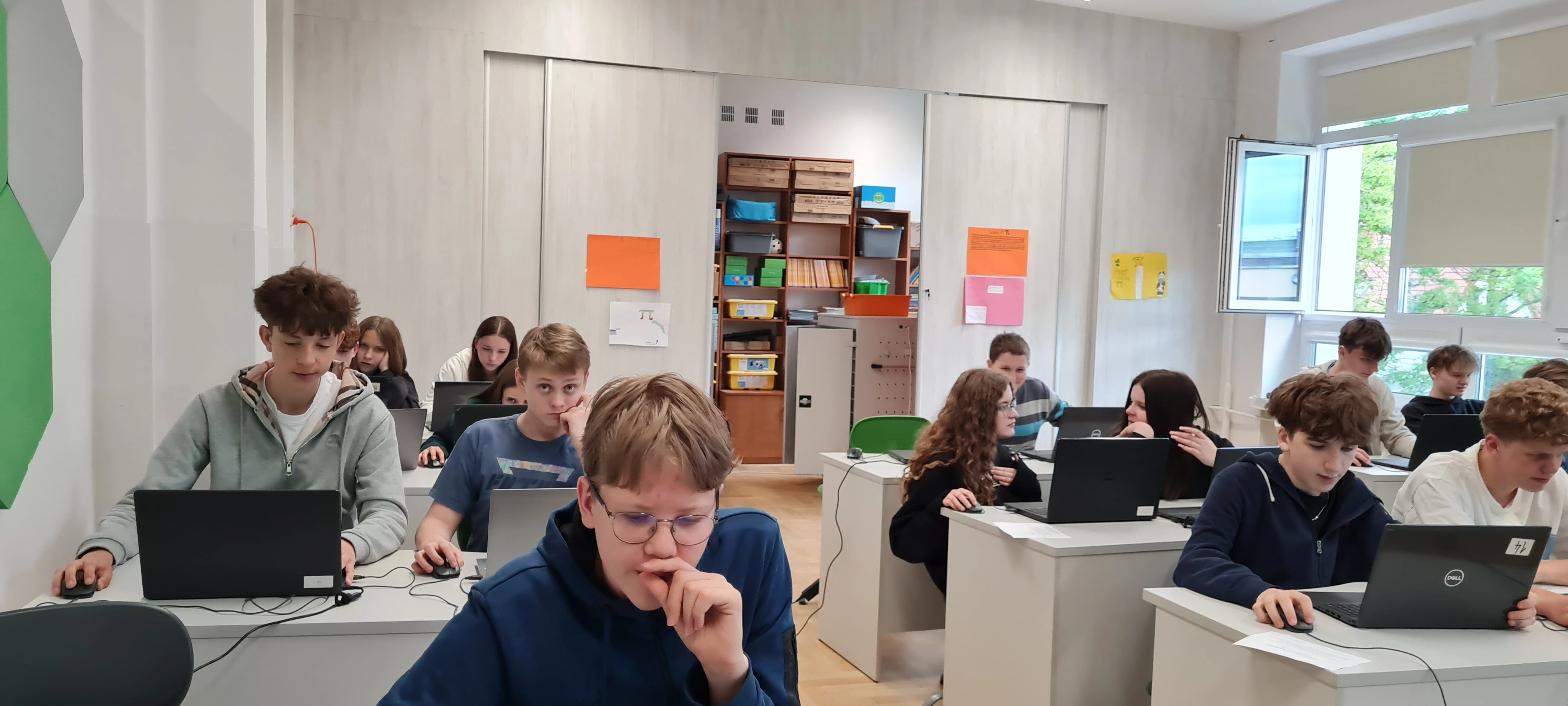 8 a- informatyka - zdjęcie 4