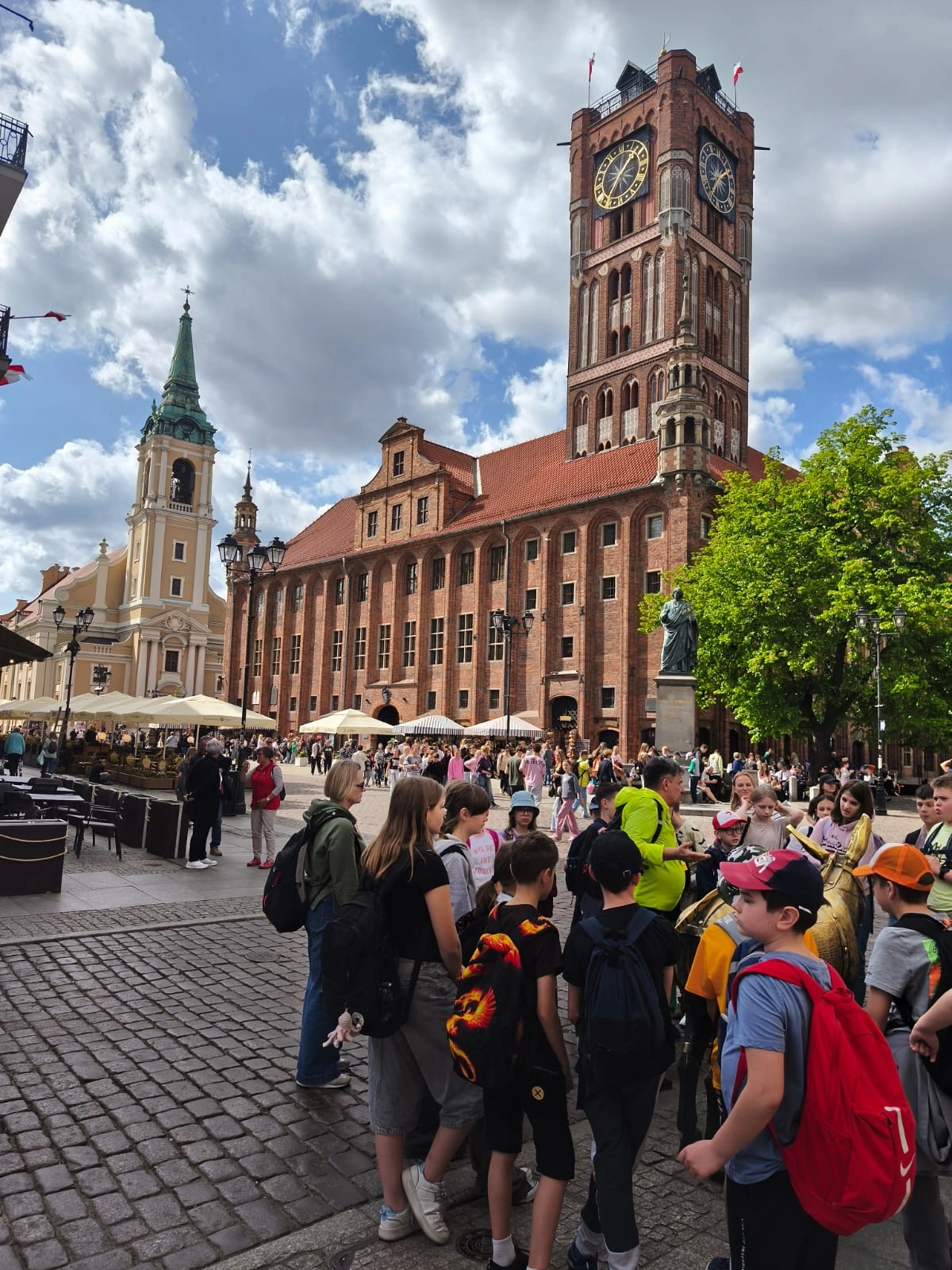 Klasa 4 a i 4 b w Toruniu - zdjęcie 1