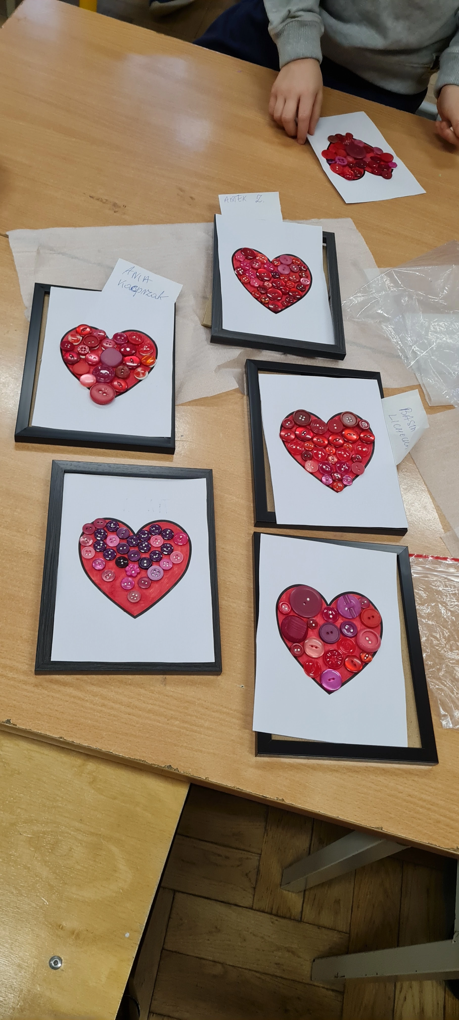 ZIMA W MIEŚCIE 2025 - warsztaty hand - made - tworzenie biżuterii i serc - zdjęcie 1