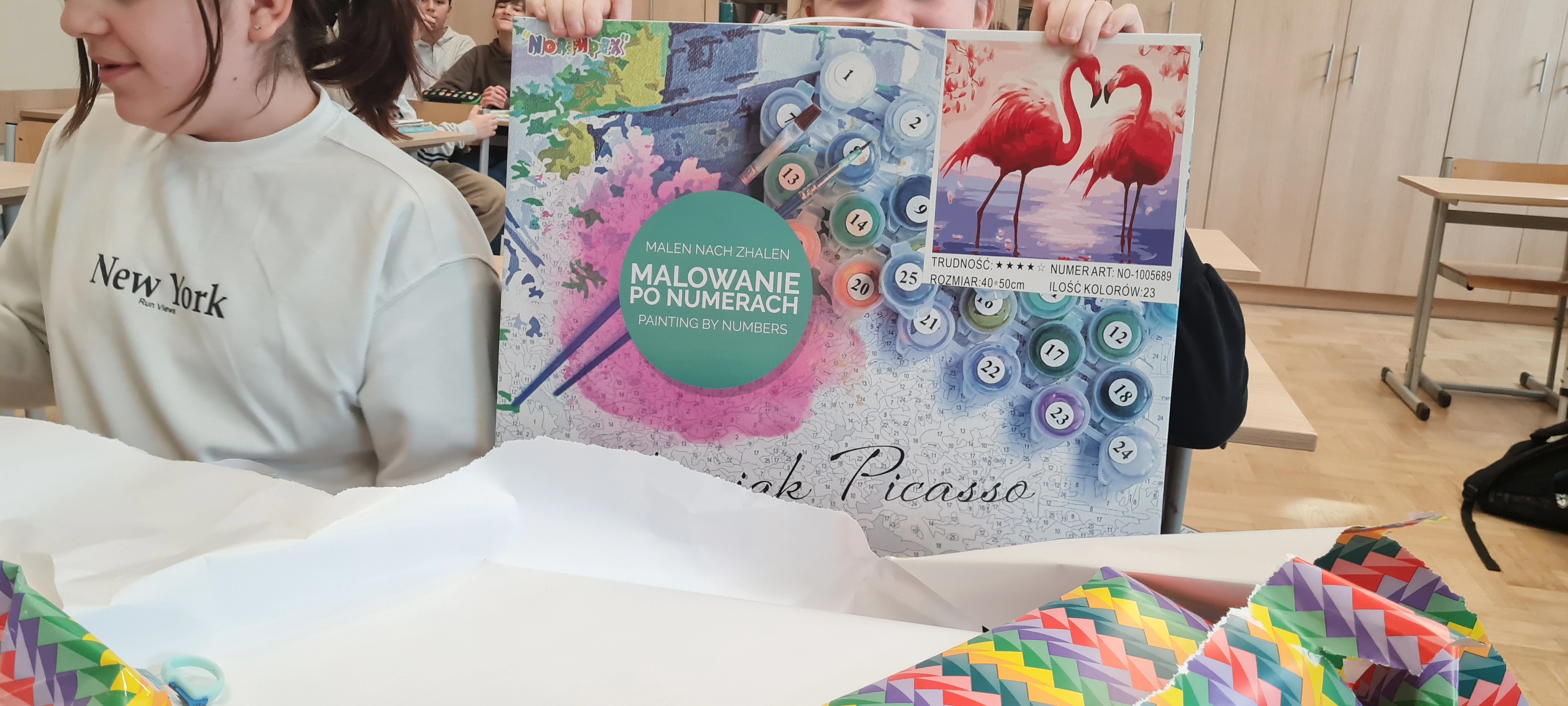 Dzień Kobiet w 5 a - zdjęcie 4